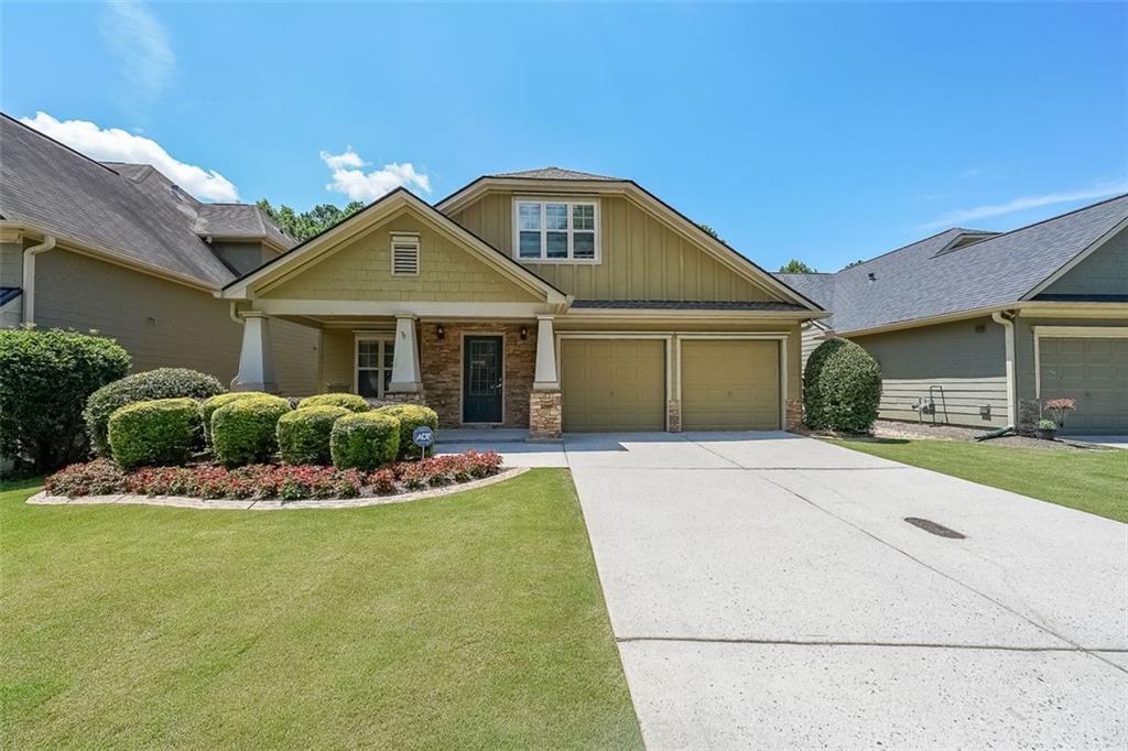 319 Downing Creek Tr., Canton, GA 30114