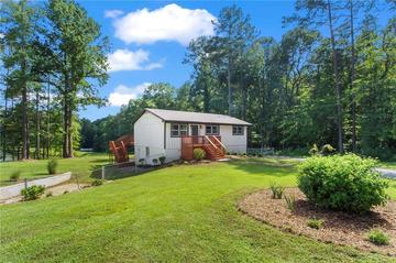 1673 Clearview Dr., Acworth, GA 30102