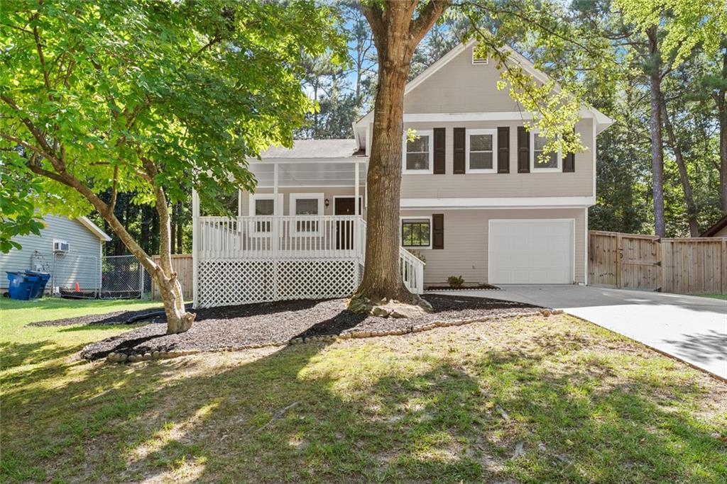 6536 River Glen Dr., Riverdale, GA 30296