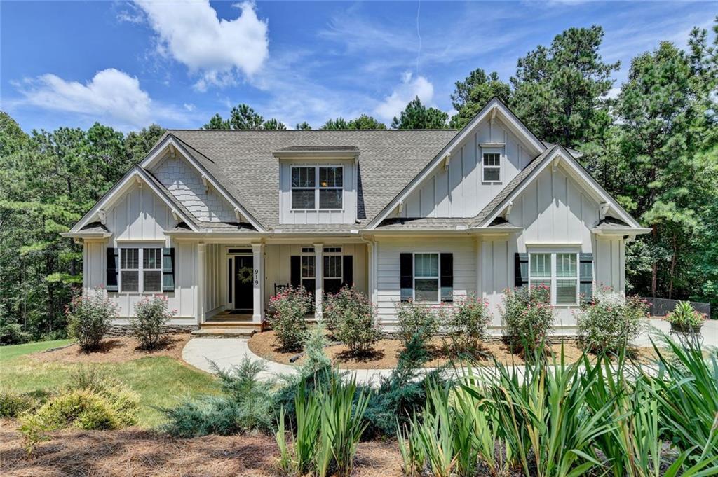 919 Fields Chapel Rd., Canton, GA 30114