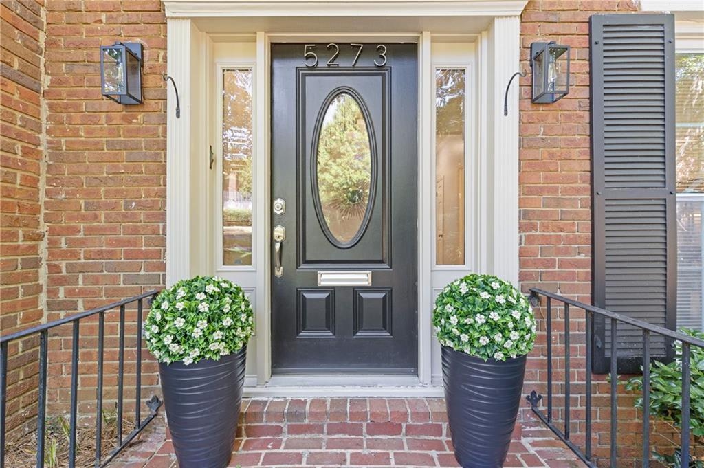 5273 Glenridge Dr., Atlanta, GA 30342