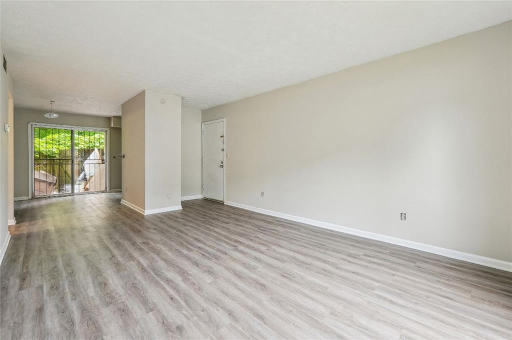 3194 Abbeywood Dr., Decatur, GA 30034