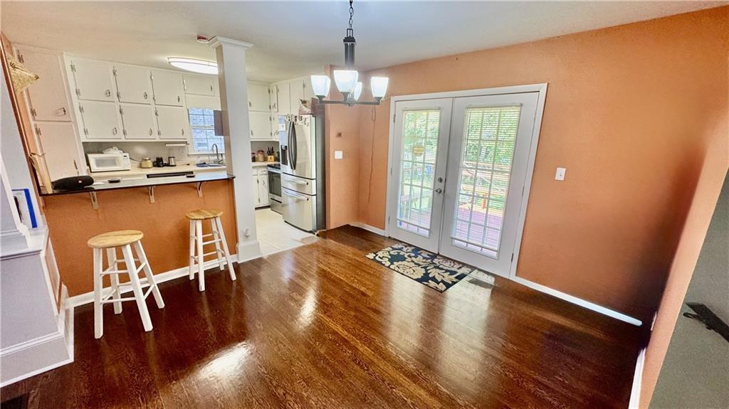 1638 Dellwood Cir., Morrow, GA 30260
