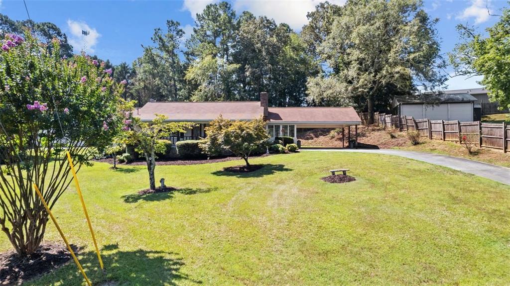 91 Zona Kay Cir., Silver Creek, GA 30173