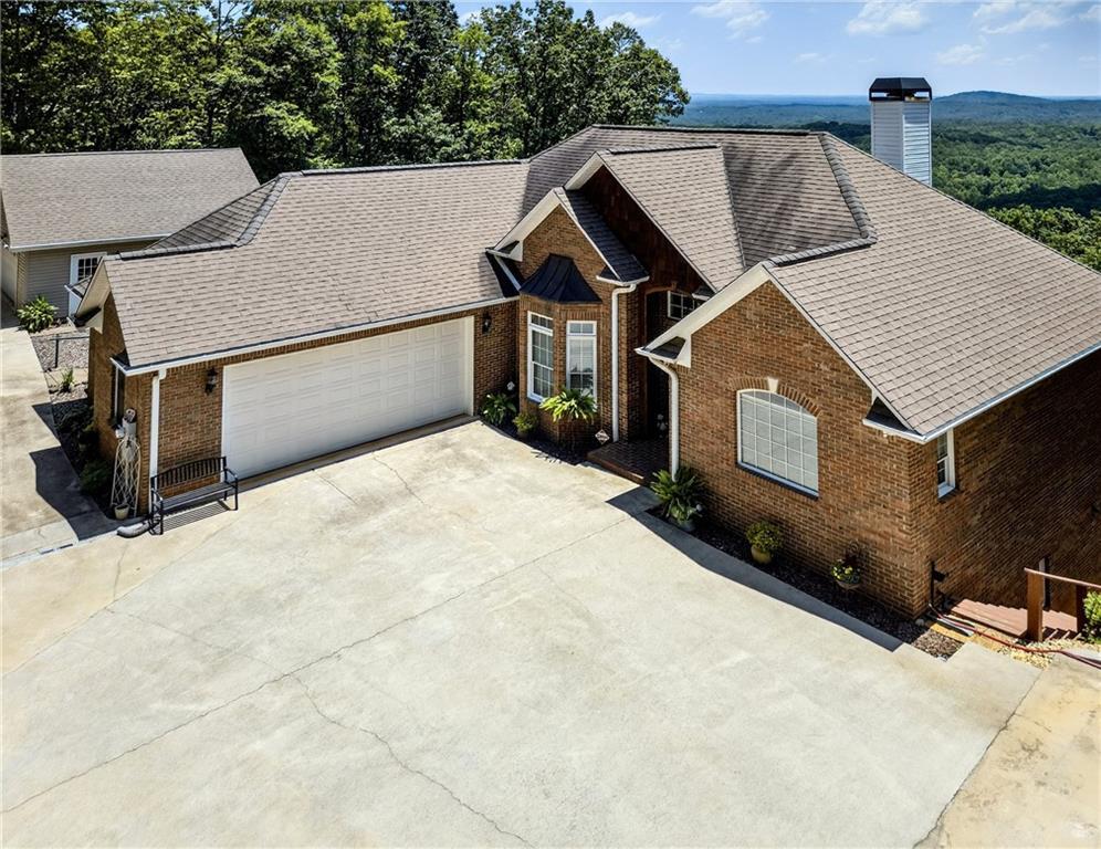 865 Laurel Ridge Rd., Cleveland, GA 30528