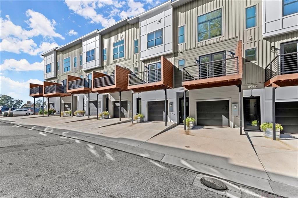 2327 Mason Dr. #D23, Atlanta, GA 30316