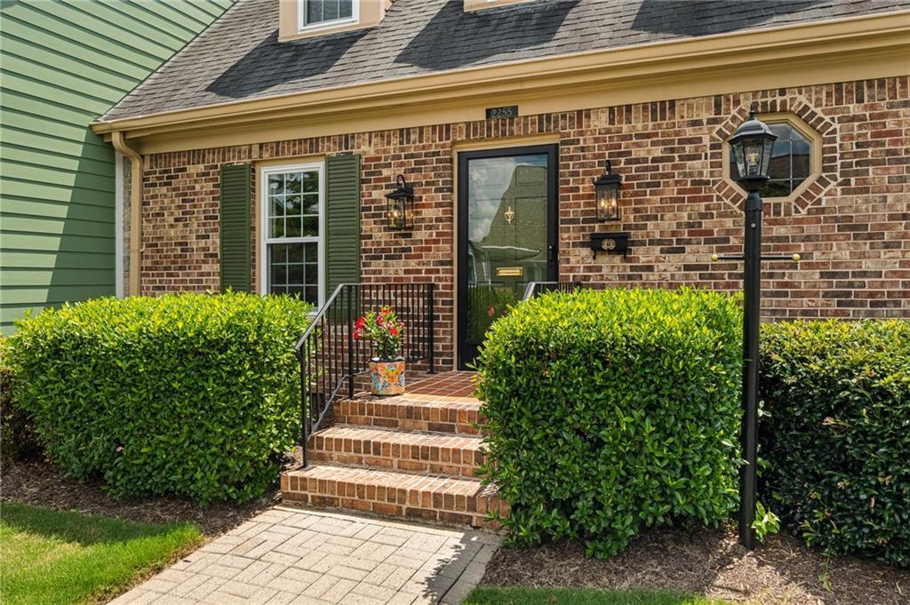 2255 Brianwood Ct., Decatur, GA 30033