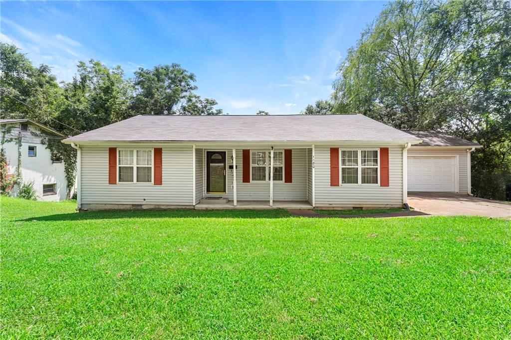 1480 E Broad St., Athens, GA 30601