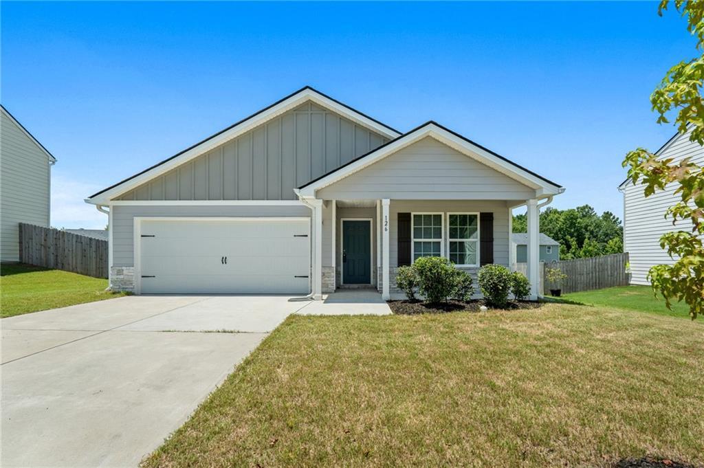 126 Catalpa Rd., Milner, GA 30257