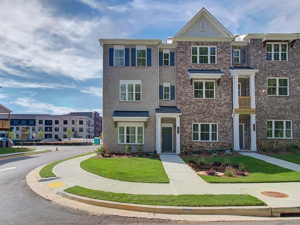 1972 Deco Dr., Kennesaw, GA 30144