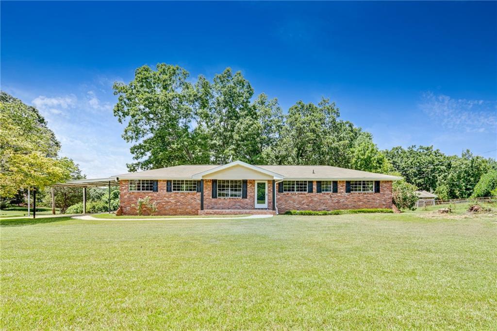 6274 Pine Frost Dr., Douglasville, GA 30135