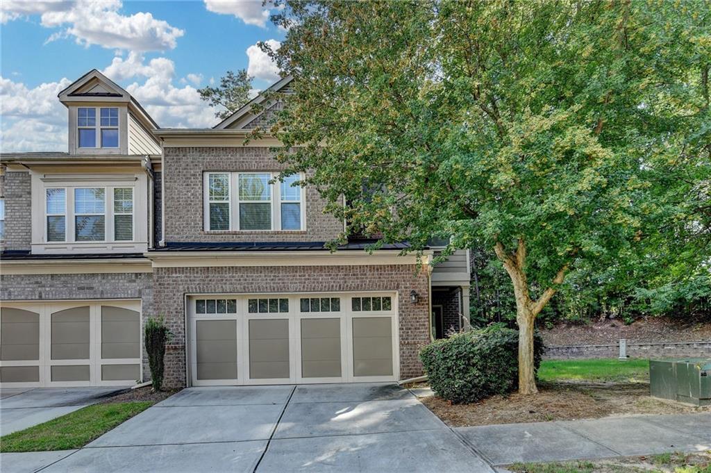 3459 Flamingo Ln., Alpharetta, GA 30004