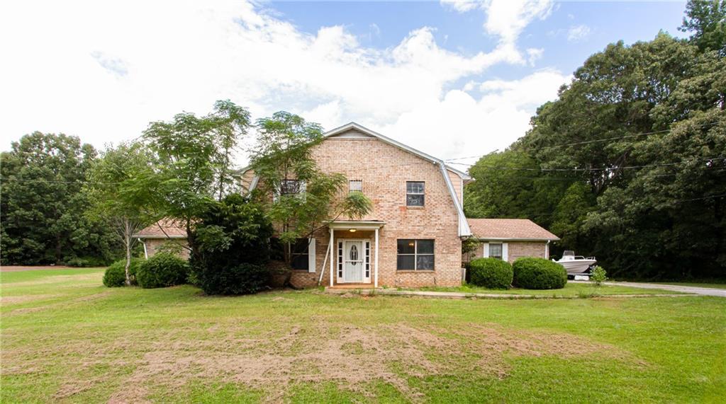 2360 Mount Carmel Rd., Hampton, GA 30228