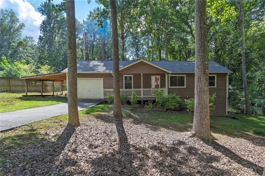 5509 Arrowhead Dr., Acworth, GA 30102