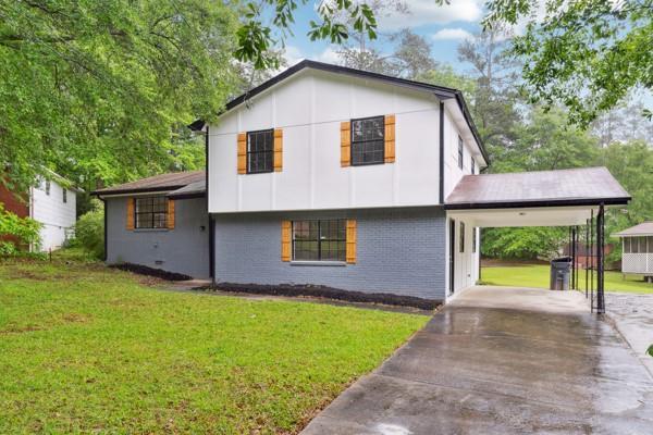 155 Rockfort Ct., South Fulton, GA 30349