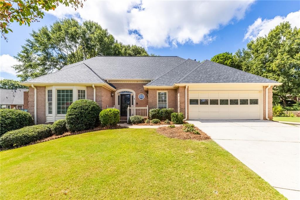 215 Stepping Stone Dr., Alpharetta, GA 30004