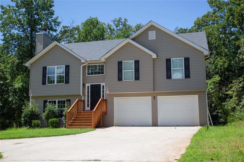5667 Deerberry Ln., Gillsville, GA 30543