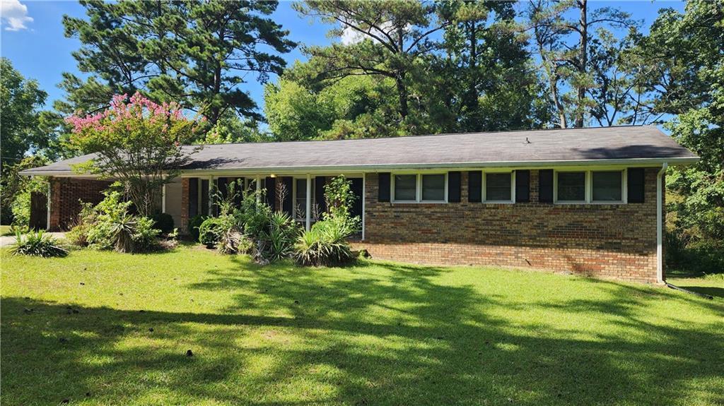 1344 Hill Dr., Conyers, GA 30094
