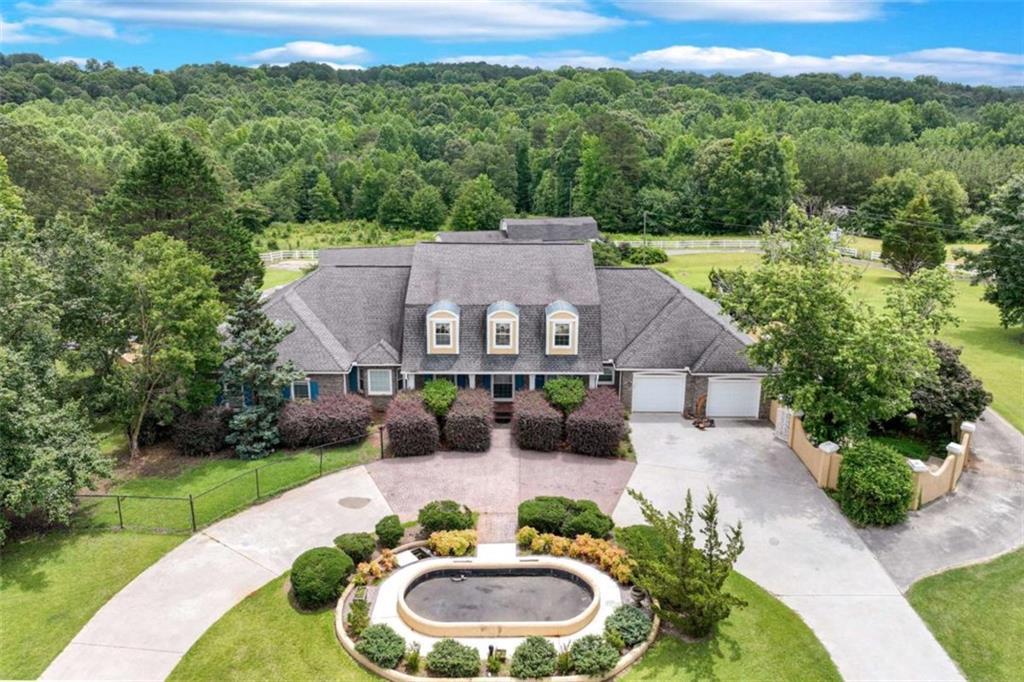 701 Sunshine Rd., Toccoa, GA 30577