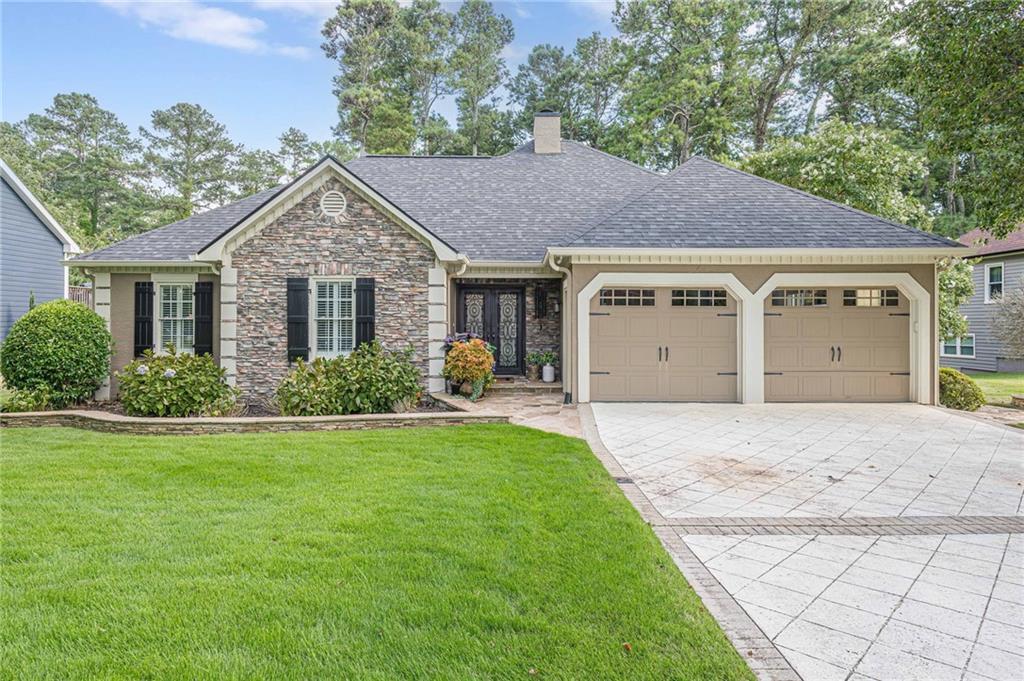 2104 Etowah Valley Dr., Woodstock, GA 30189