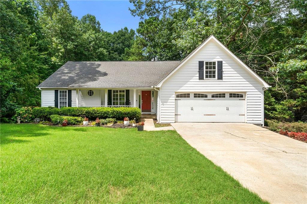 5440 Mountain Tr., Douglasville, GA 30135