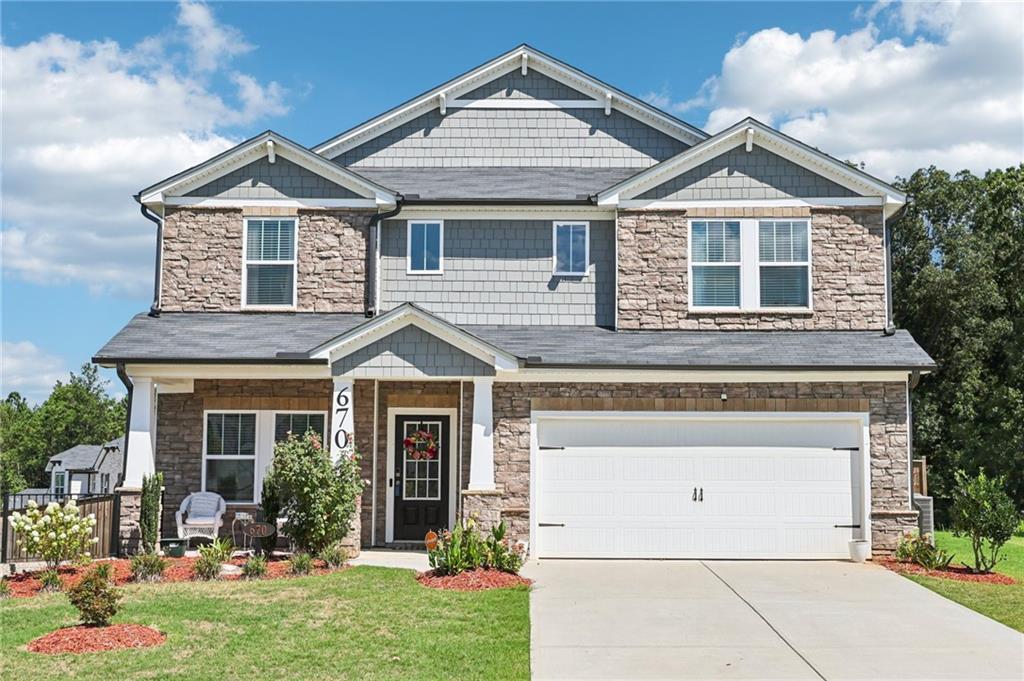 670 Sara Meadow Rd., Loganville, GA 30052