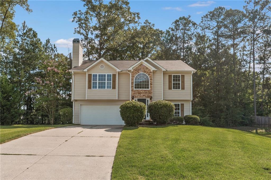 5960 Castlegate Dr., Douglasville, GA 30135