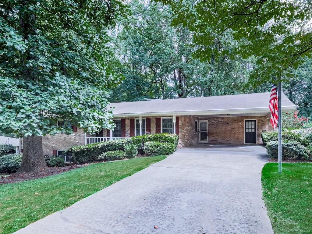 4041 Honeysuckle Dr., Smyrna, GA 30082