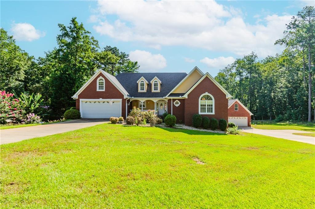 323 Maddox Cir., Jackson, GA 30233