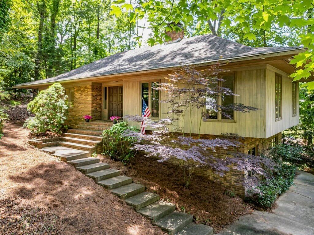 1009 Wessell Rd., Gainesville, GA 30501