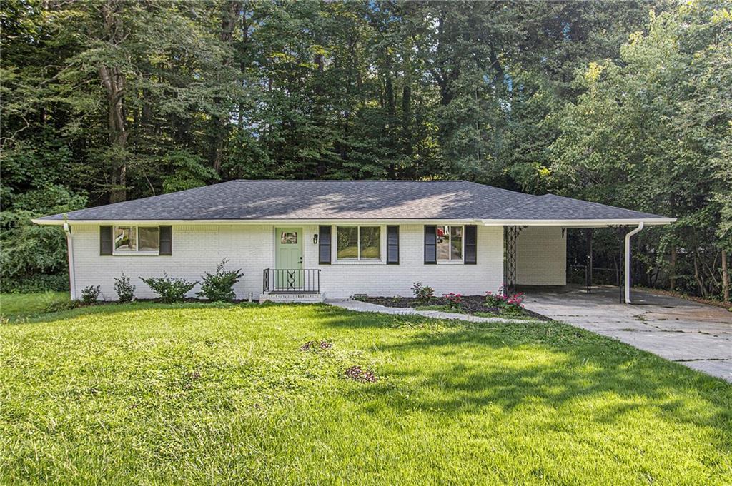1595 Moncrief Cir., Decatur, GA 30033