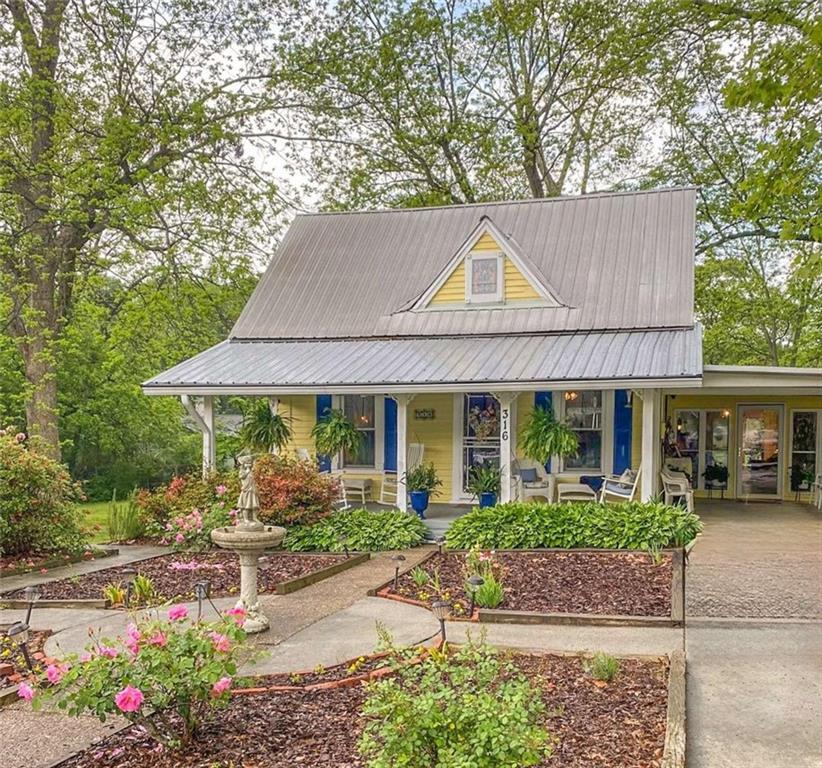 316 Monroe St., Tallapoosa, GA 30176