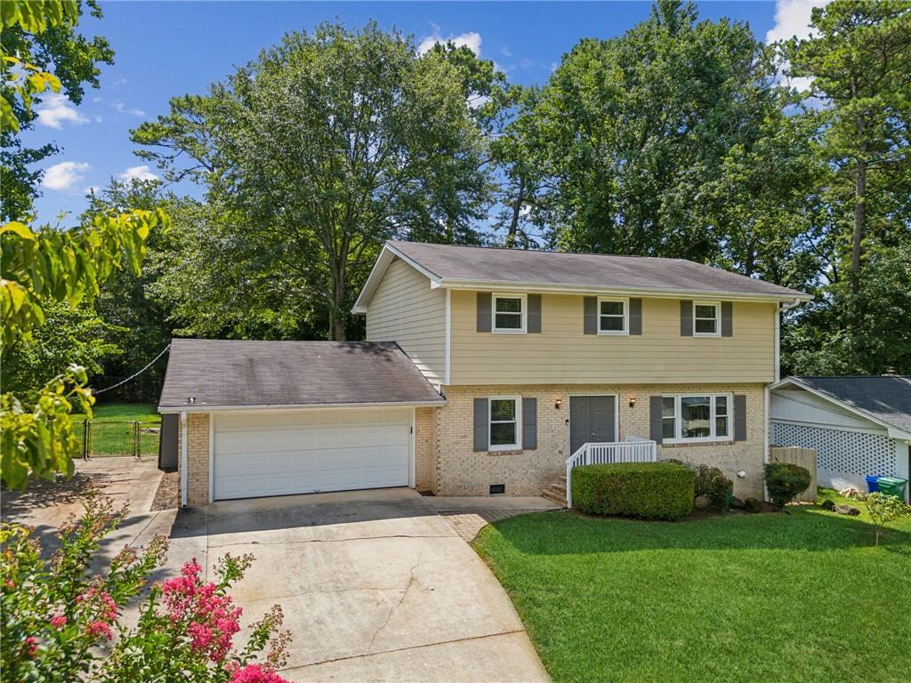 1231 Sanden Ferry Dr., Decatur, GA 30033