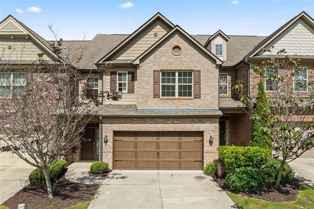 9944 Cameron Parc Cir., Alpharetta, GA 30022