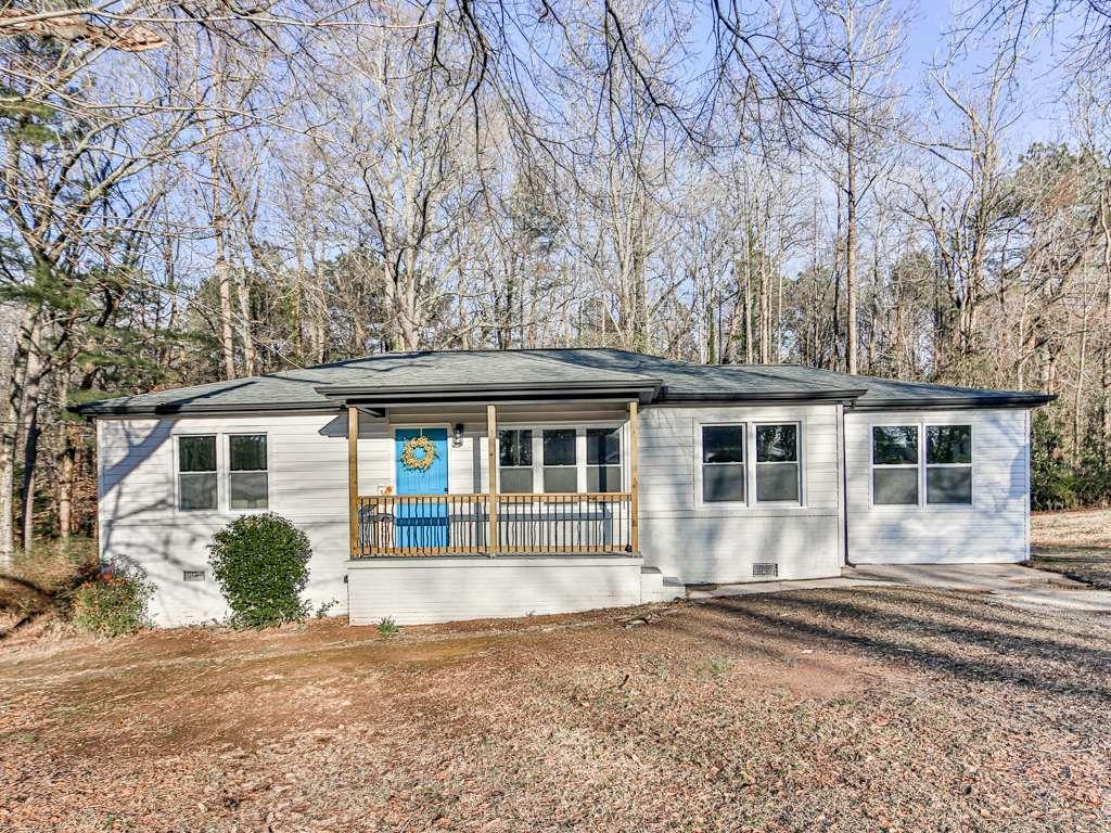 5205 Silhouette Ln., Mableton, GA 30126