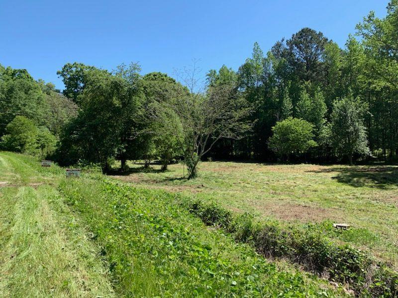 4932 Lower Jersey Rd., Oxford, GA 30054