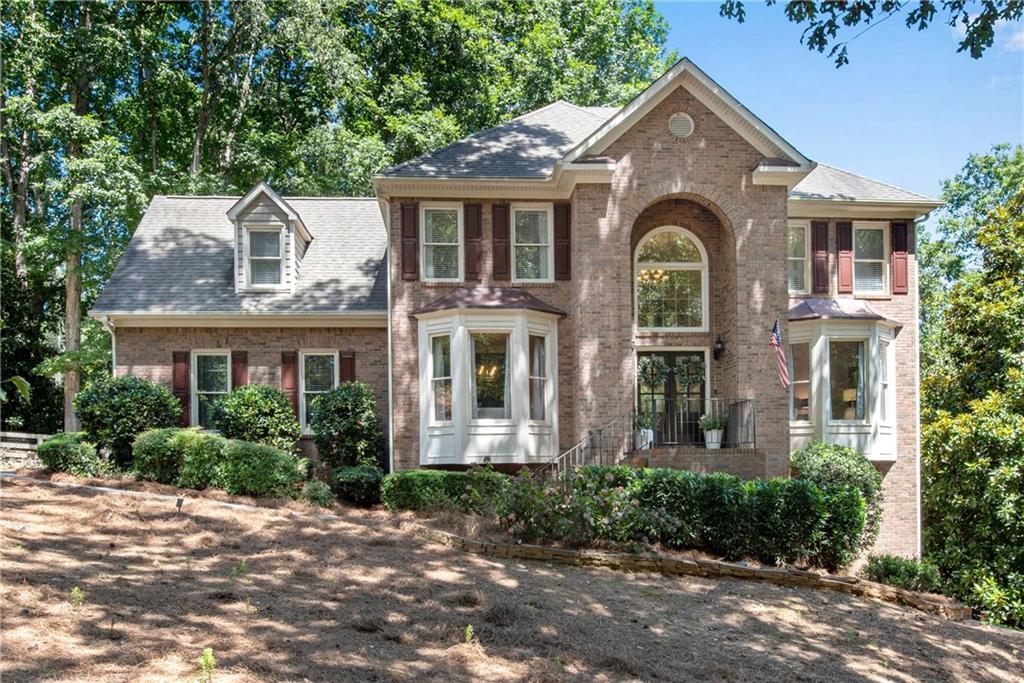 2550 Grassview Dr., Milton, GA 30004