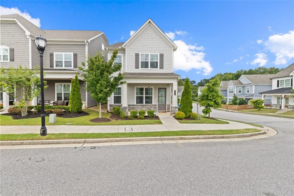 1993 Granite Hills Rd., Atlanta, GA 30318