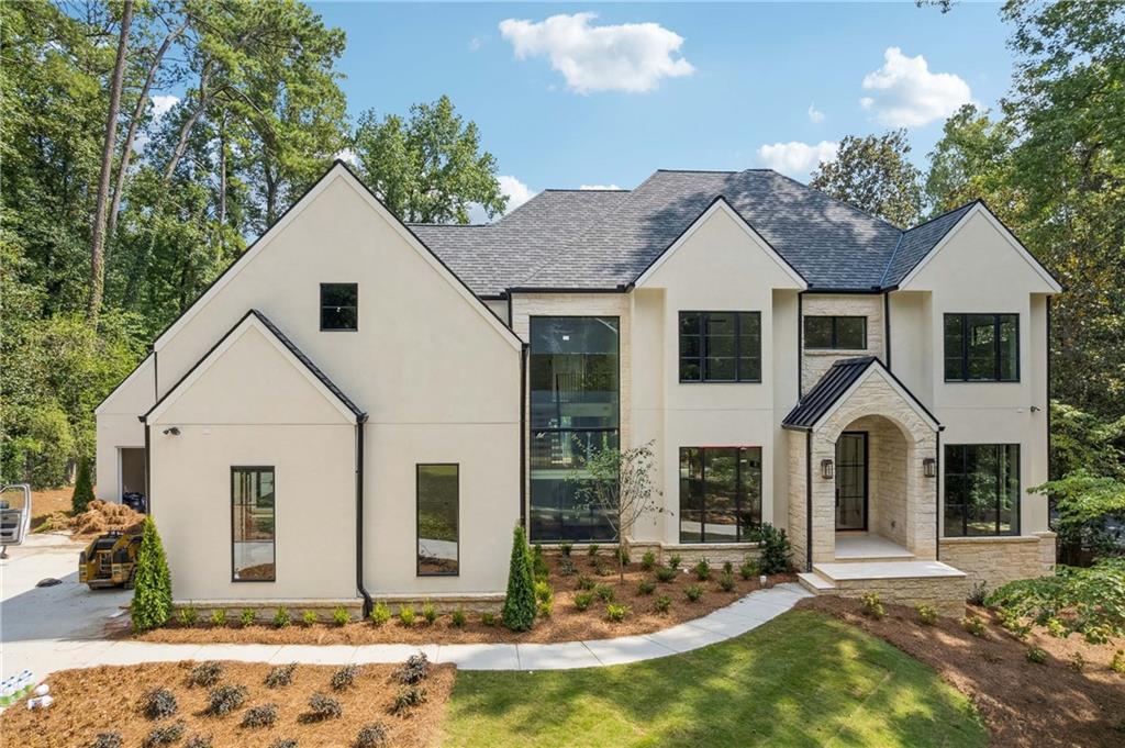 388 Londonberry Rd., Sandy Springs, GA 30327
