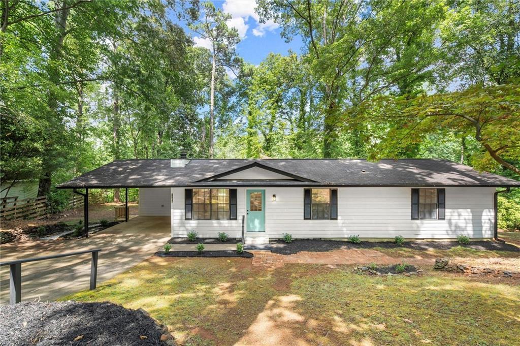 1184 Alemeda Dr., Marietta, GA 30066