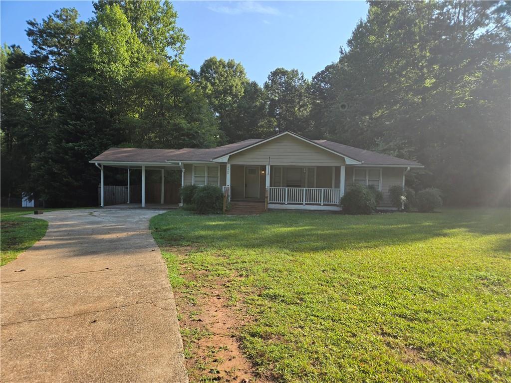 7542 Gordon Rd., Senoia, GA 30276