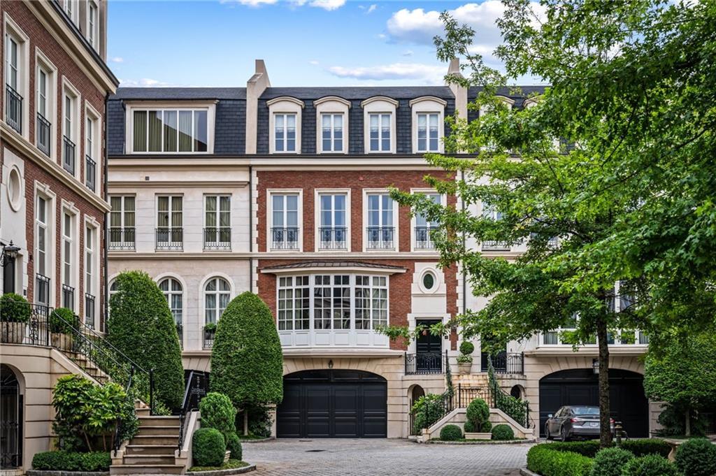 2288 Peachtree Rd. #15, Atlanta, GA 30309