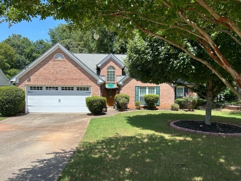 6078 Portsmouth Dr., Flowery Branch, GA 30542
