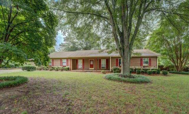 95 Dixie Tr., Covington, GA 30014