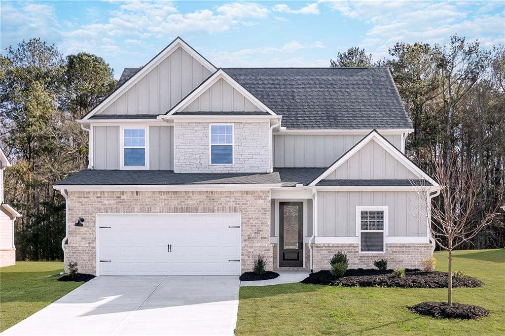 166 Bluegill Dr., Jefferson, GA 30548