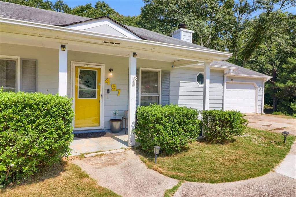 497 Natasha Dr., Auburn, GA 30011
