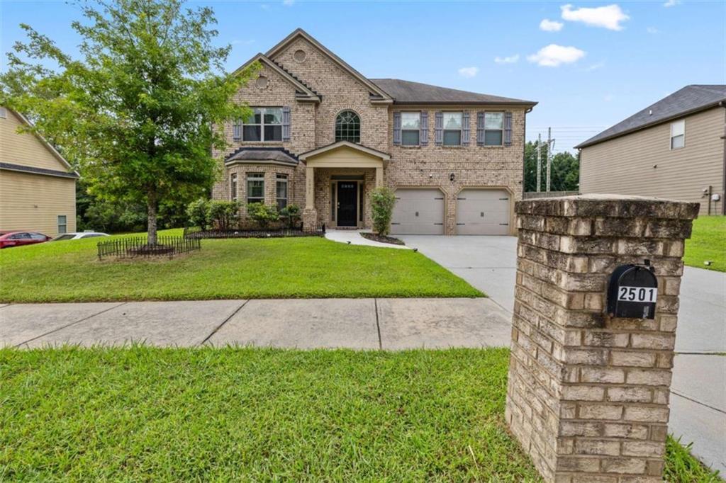2501 Brittany Park Ln., Ellenwood, GA 30294