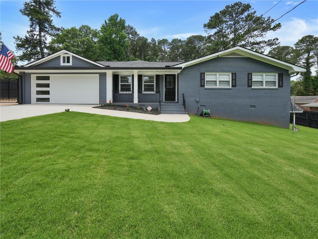 5521 Joeclay Dr., Stone Mountain, GA 30088