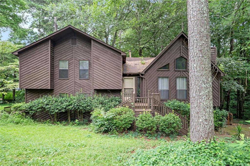 1723 Hickory Grove Tr., Acworth, GA 30102
