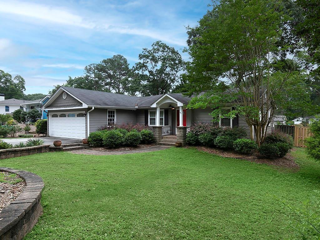 1010 Ridgecrest Dr., Smyrna, GA 30080